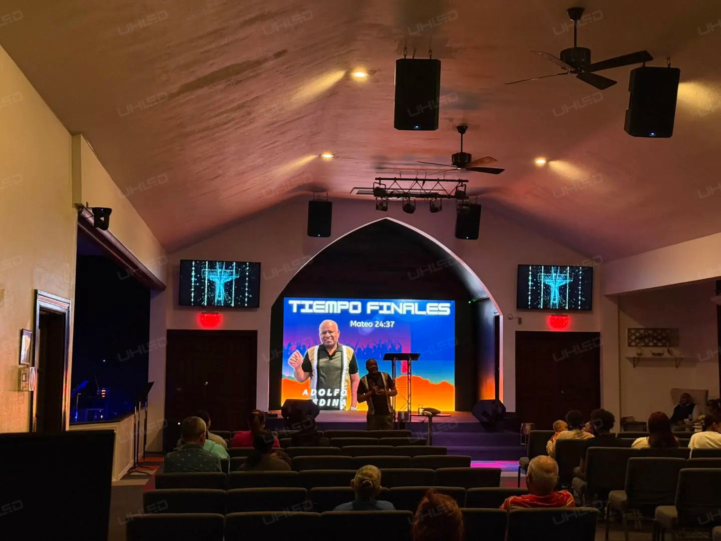 indoor led display p2 gob 4.48x2.4m in usa